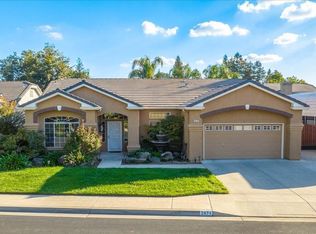 2474 Twain Ave, Clovis, CA