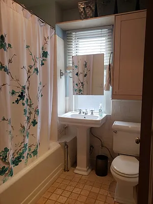 Rented by Keller Williams NYC | media 18