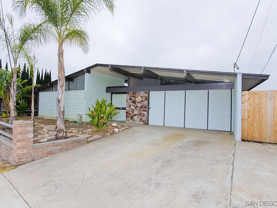 1st image of 8744 Lake Ashmere Dr
