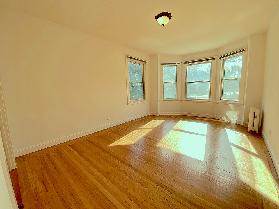 1st image of 3024 Fulton St APT 5