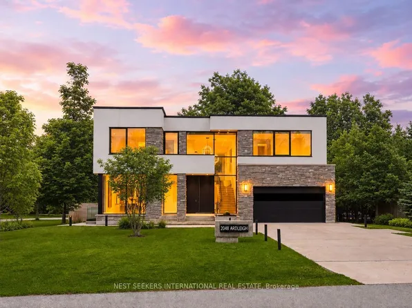 2048 Ardleigh Rd, Oakville, ON L6J 1V6
