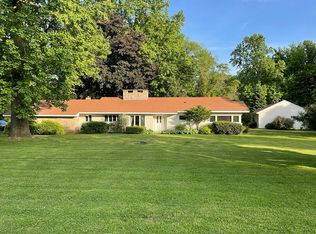 2355 Cooper Foster Park Rd, Vermilion, OH 44089