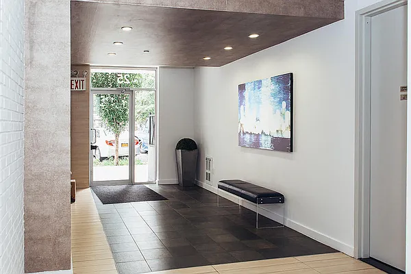 Rented by Cyberapts Management | media 22