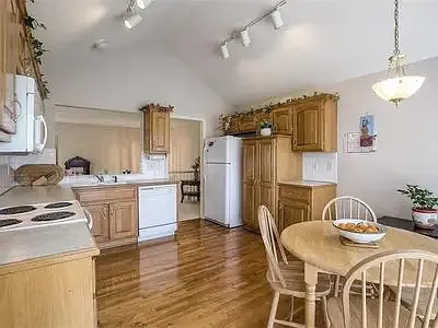 2600 NW Richard Dr Photo 1