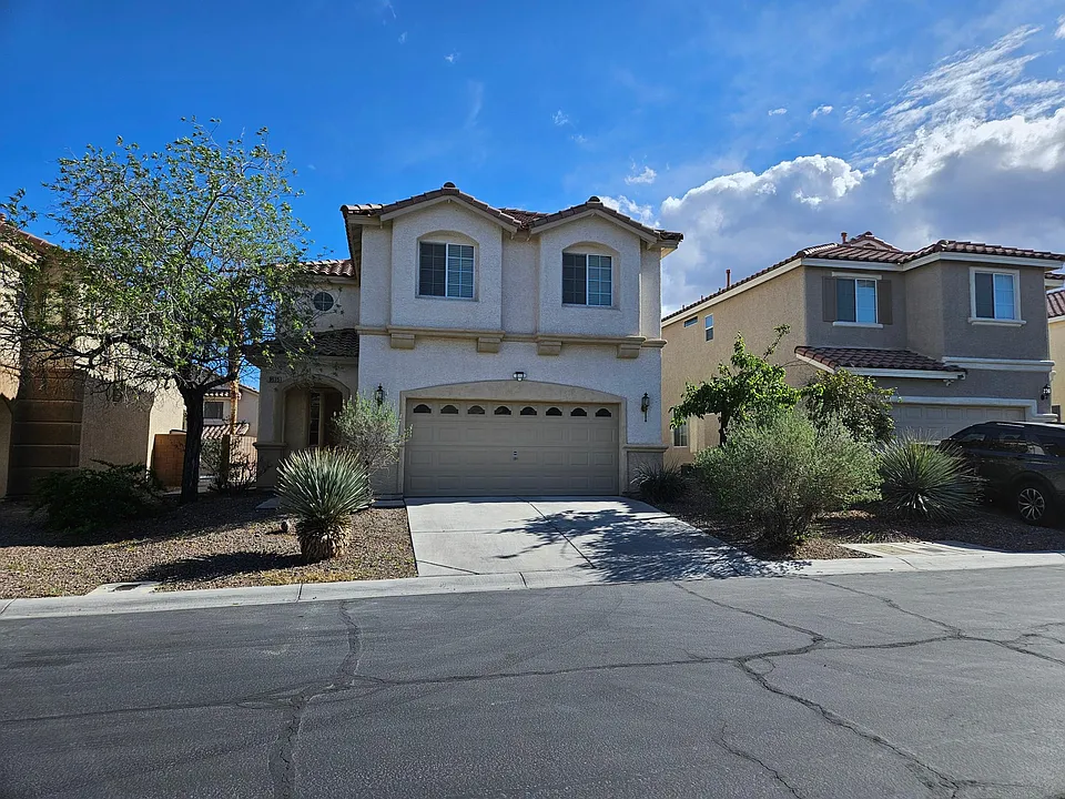 9535 Green Vineyard Ave