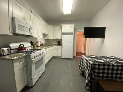 82 Clinton Ave, Newark, NJ, 07114