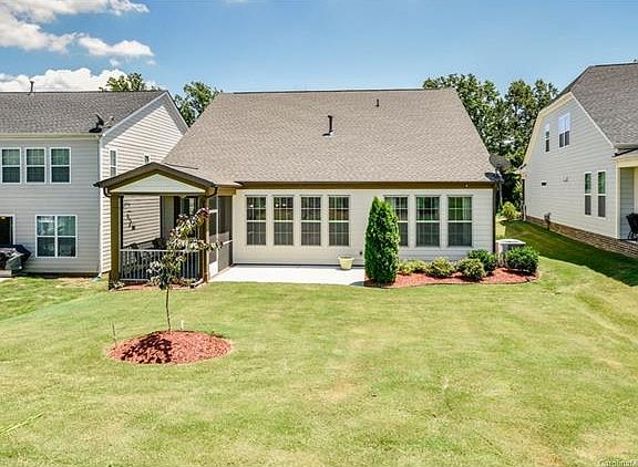 4th image of 125 Blossom Ridge Dr