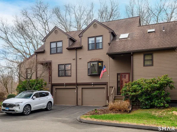 6 Echowoods Circle #6, Monroe, CT 06468
