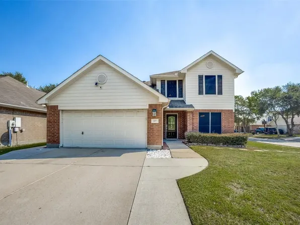 217 Fox Springs Ct, Dickinson, TX 77539