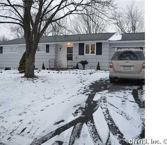 1st image of 118 Cashin Dr