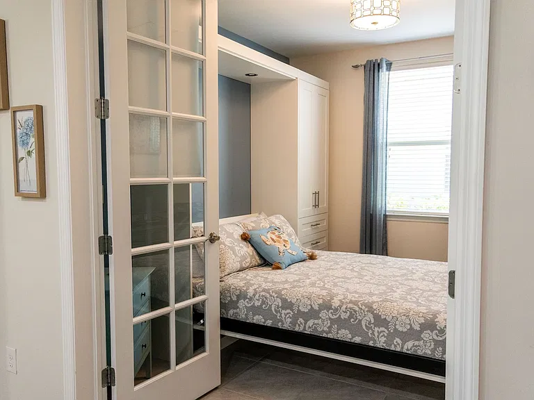 14888 Edgewater Cir — Photo 19