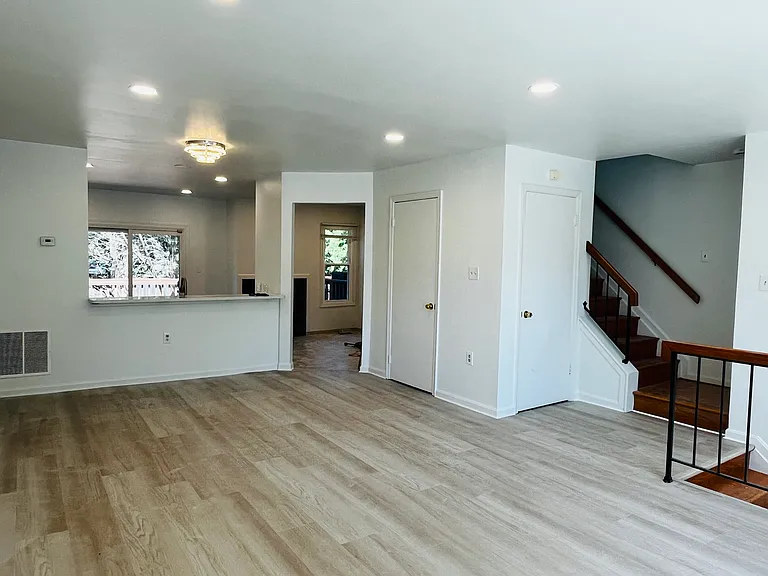 32 Scarlet Sage Ct — Photo 6