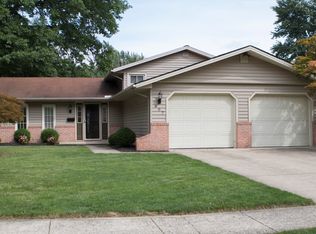 607 Georgetown Ave, Elyria, OH 44035