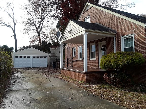 Driveway, garage on left side