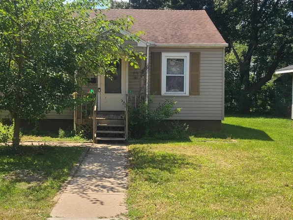 1721 N Logan St, Chillicothe, IL 61523