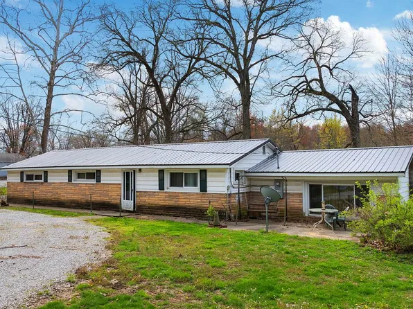 1175 E French Dr, Terre Haute, IN 47802