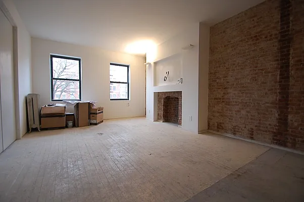 Rented by Bohemia Realty Group | media 11