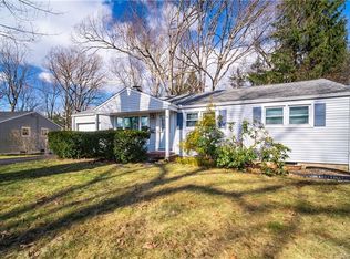 222 Forest Dr, Wethersfield, CT 06109
