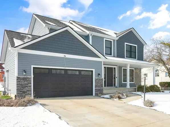 3713 Bent Oak Trl, Elkhart, IN 46517