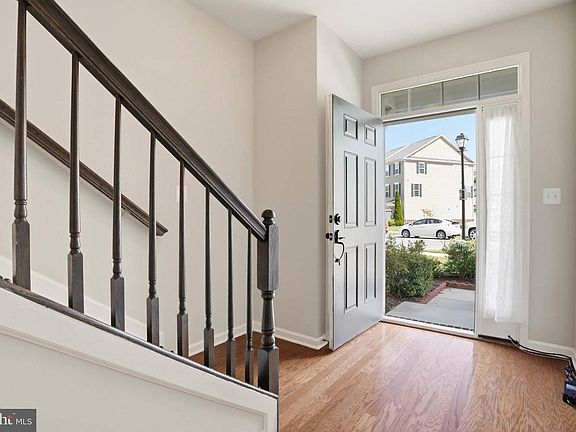 5th image of 9540 John Locke Way