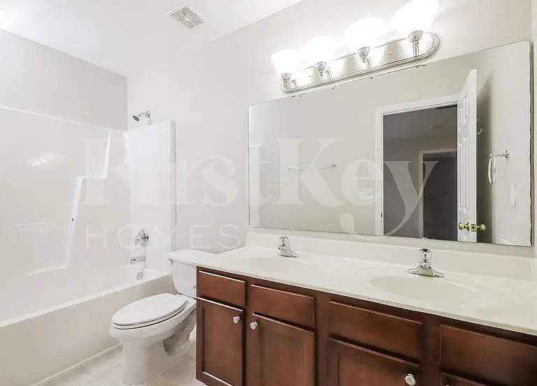 4183 Shadetree Dr — Photo 14