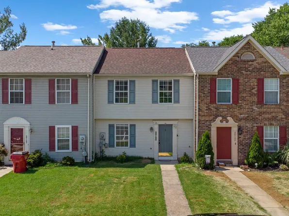 20122 Daniels Cir, Hagerstown, MD 21742