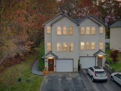 33 Meola Ave, Worcester, MA, 01606