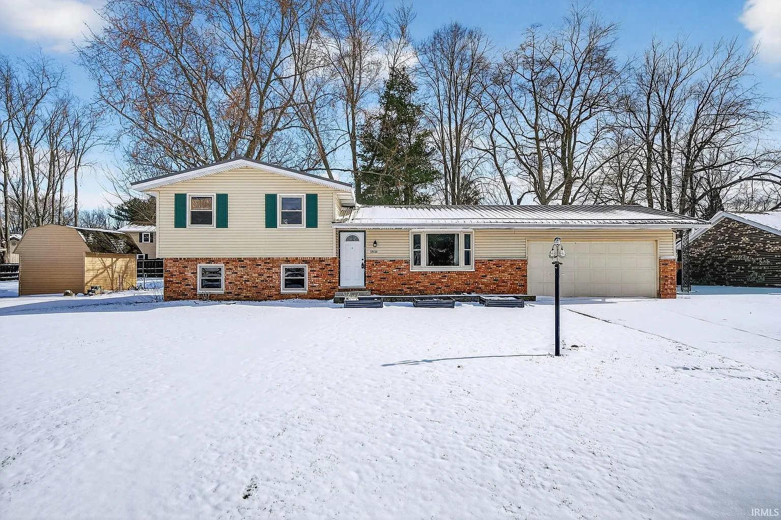 17928 Darden Rd photo 1