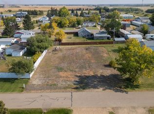 1013 Robert St, Camrose County, AB T0B3P0