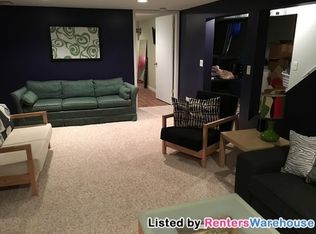 6824 Regent Ave N, Brooklyn Center, MN 55429