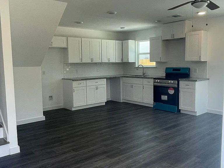 9746 Garcroft St #A — Photo 3