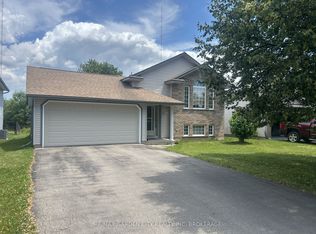822 Woodside Ct, Fort Erie, ON L2A 6R5