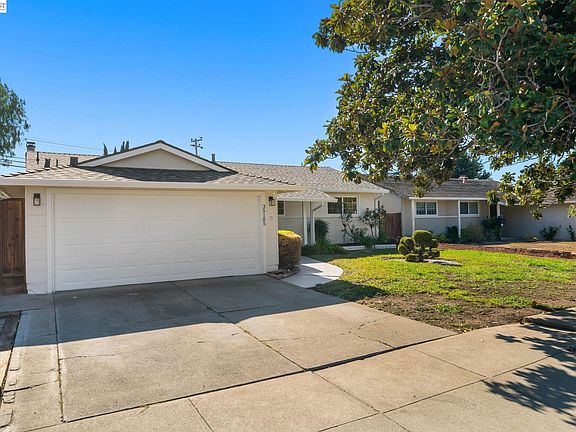 4th image of 35185 Cabrillo Dr