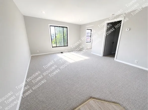 12 Knowlton Ave #224493, Buffalo, NY 14218