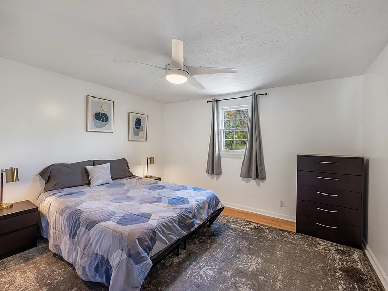 1022 Granada Ave #B — Photo 15