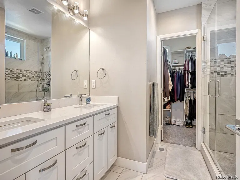 1272 Yates St #6 — Photo 15