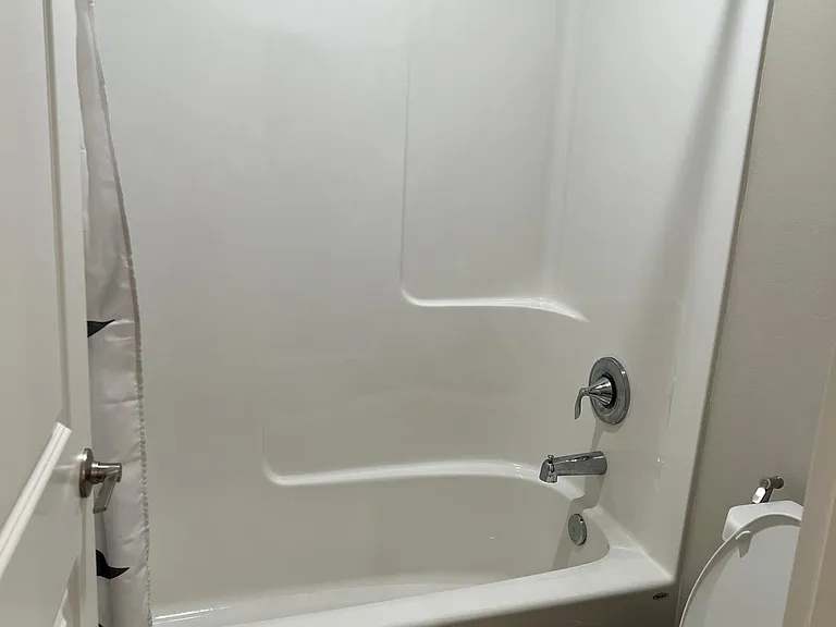Full Hall Bathroom