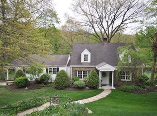 351 Temona Dr, Pittsburgh, PA 15236