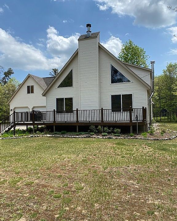 4 bedroom chalet style 
