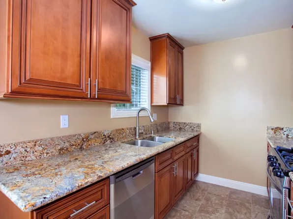415 E Foothill Blvd APT 8, Monrovia, CA 91016
