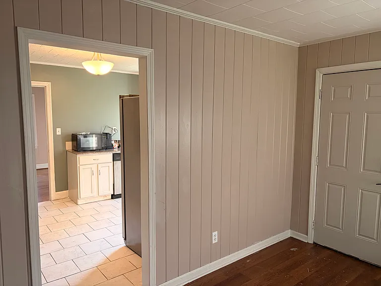 128 Orange St — Photo 11