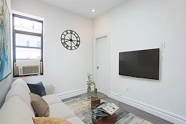 Rented by Platinum Properties