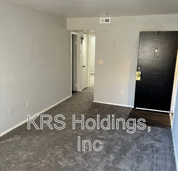 1213 Nelson St #C — Photo 5