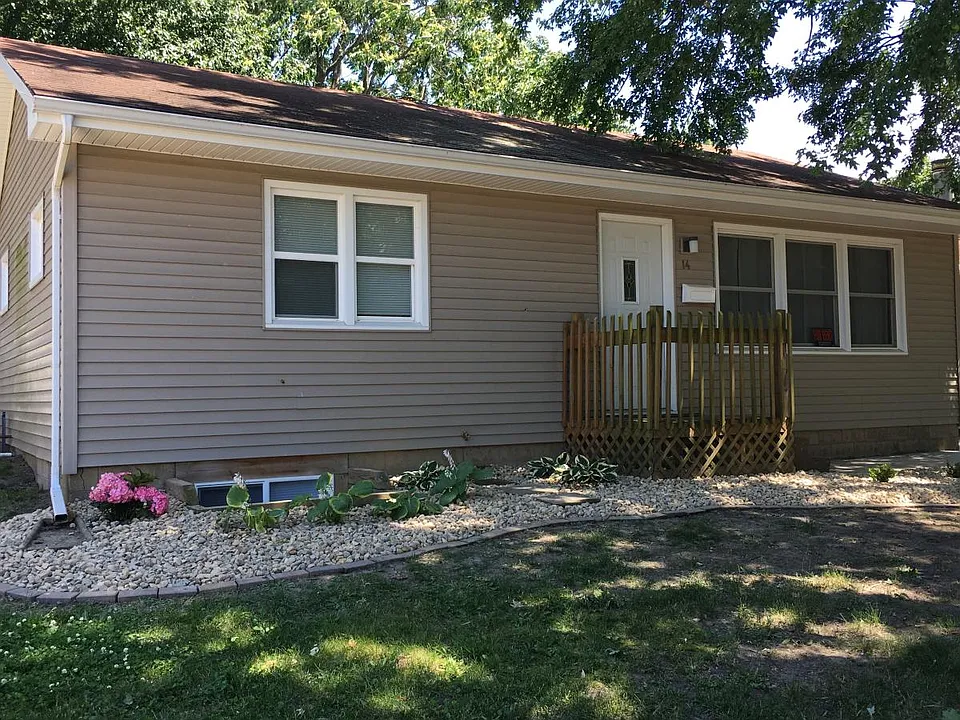 14 Delaine Dr