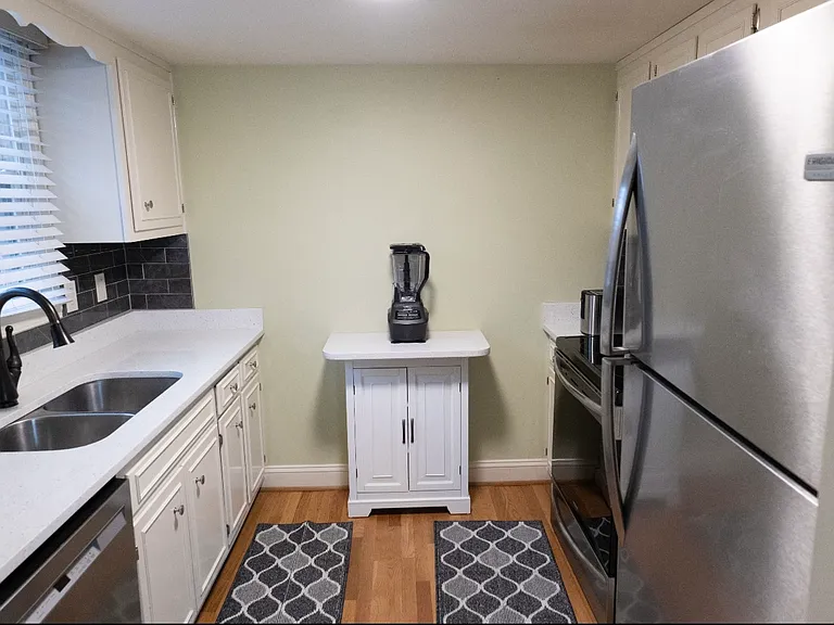 2905 Burch Ave #1 — Photo 12