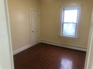 1036 York Ave FLOOR 2, Pawtucket, RI 02861