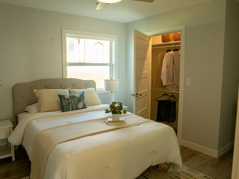 The Retreat at Paradise Valley Apartments — Photo 23