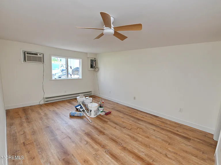 704 Mount Pl — Photo 9