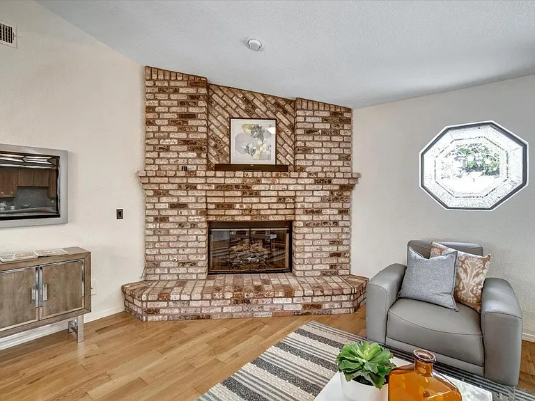 16 Somer Ridge Dr — Photo 7