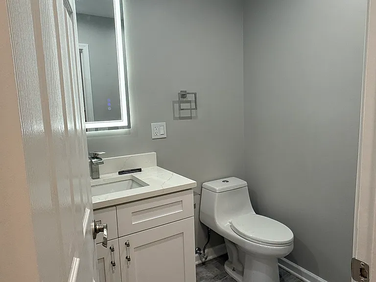 101 Hammond Ave — Photo 22
